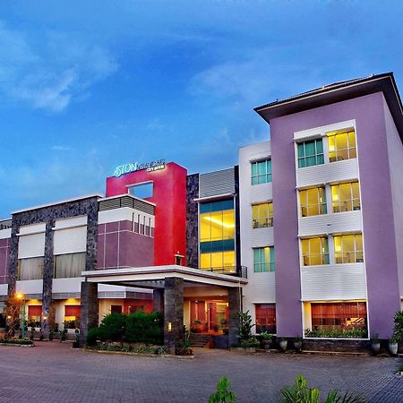 Aston Tanjung City Hotel Kültér fotó