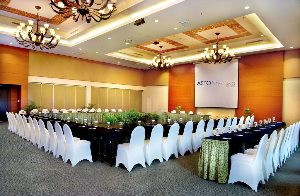 Aston Tanjung City Hotel Kültér fotó