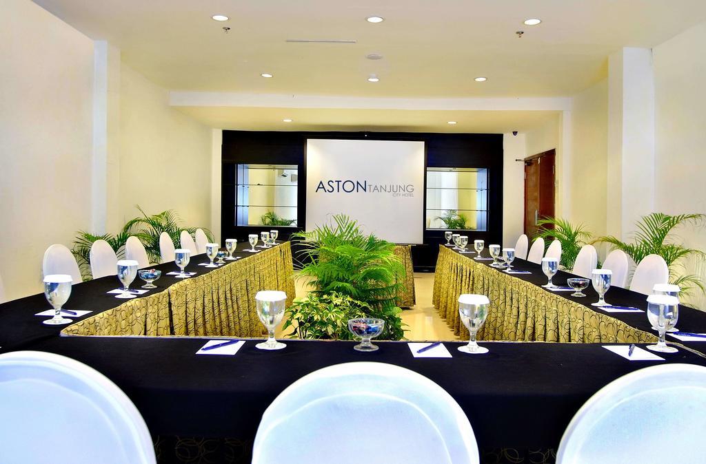Aston Tanjung City Hotel Kültér fotó