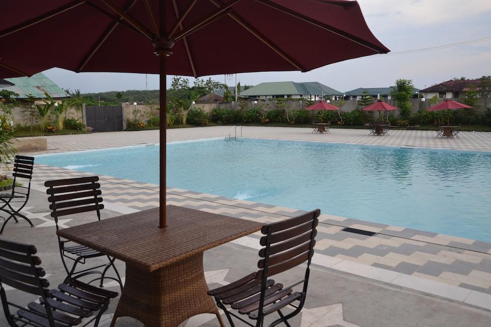 Aston Tanjung City Hotel Kültér fotó