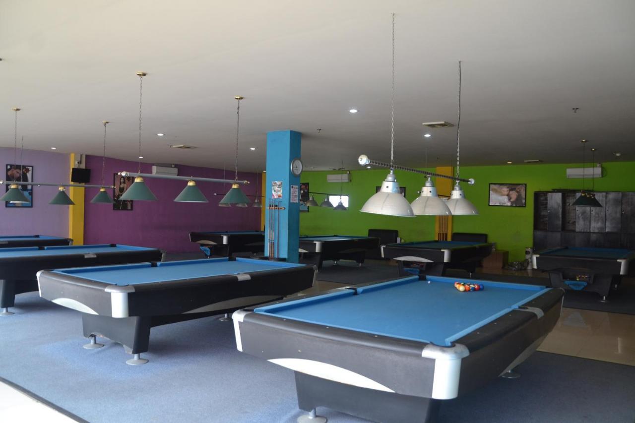 Aston Tanjung City Hotel Kültér fotó